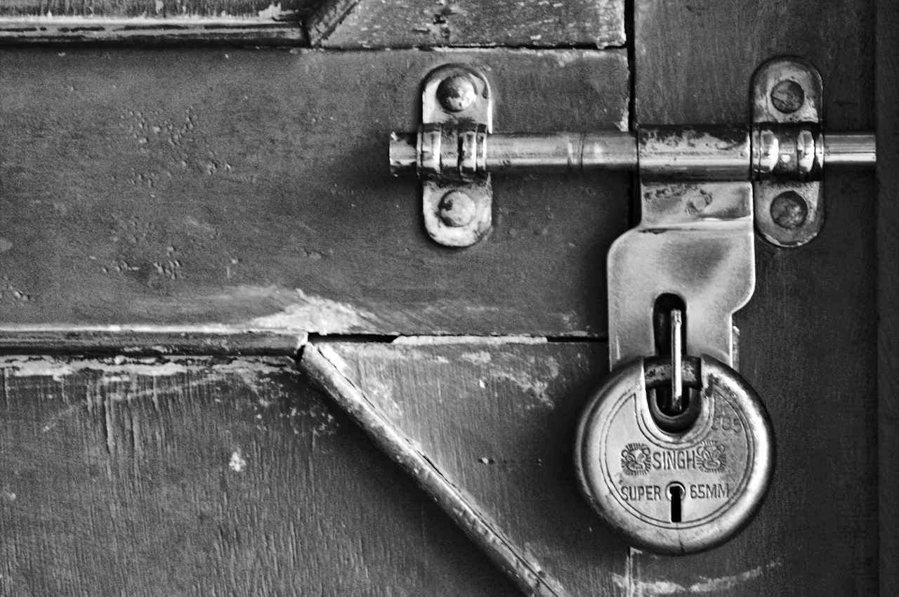 Pourquoi les hommes se laissent-ils contrôler par les idées ?